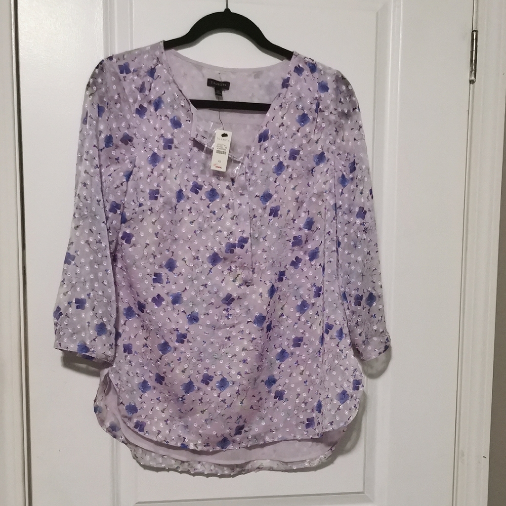 Talbots Purple and White Floral Blouse delicate‎ fairy feminine.Spring